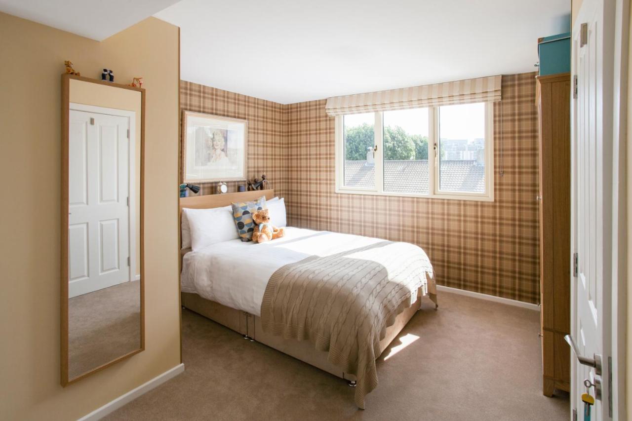 2 Mikes Homestay Dublin Bagian luar foto